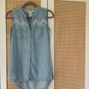 American Rag Blue Sleeveless Button Down Shirt